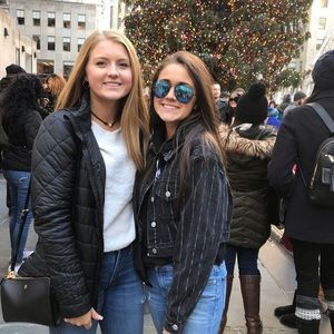 Meet your Posher, Anna